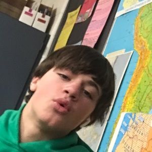 Meet your Posher, Brady